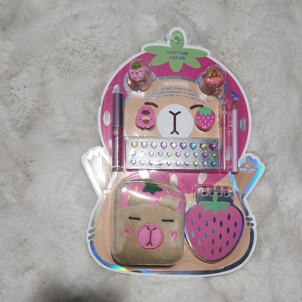 NEW Cute Bear and Strawberry Stationery Set + Makeup